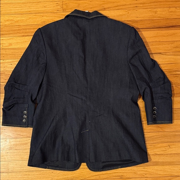 Cinq á Sept 5a7 Khloe Denim Blazer - Picture 8 of 8